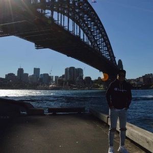 Meet your Posher, Thoại